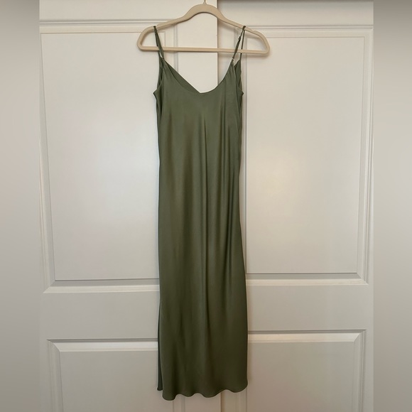 Aritzia Wilfred Canto Slip Satin Dress - Picture 2 of 4